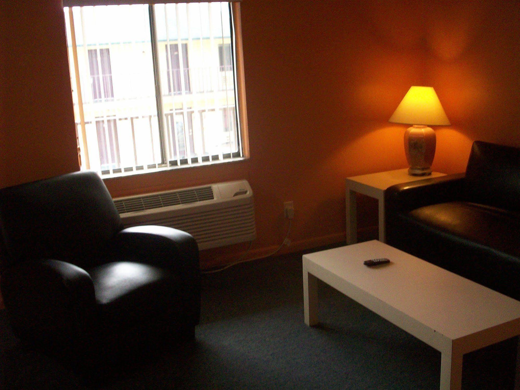 All-Suite Motel Edgewater  Exteriér fotografie